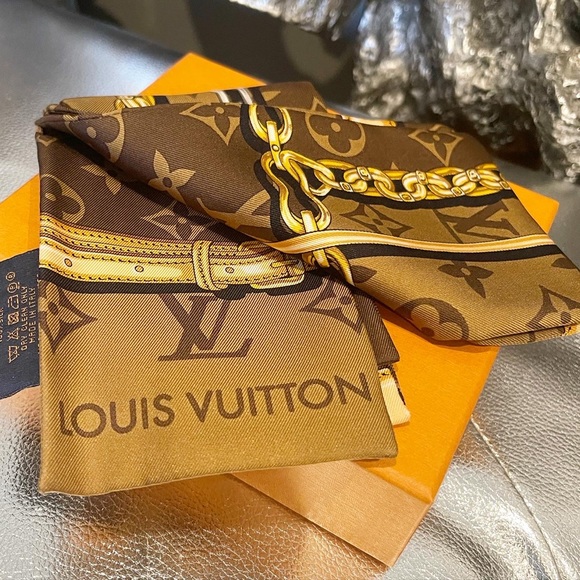 Louis Vuitton Handbags - Louis Vuitton Monogram Bandau Charm
